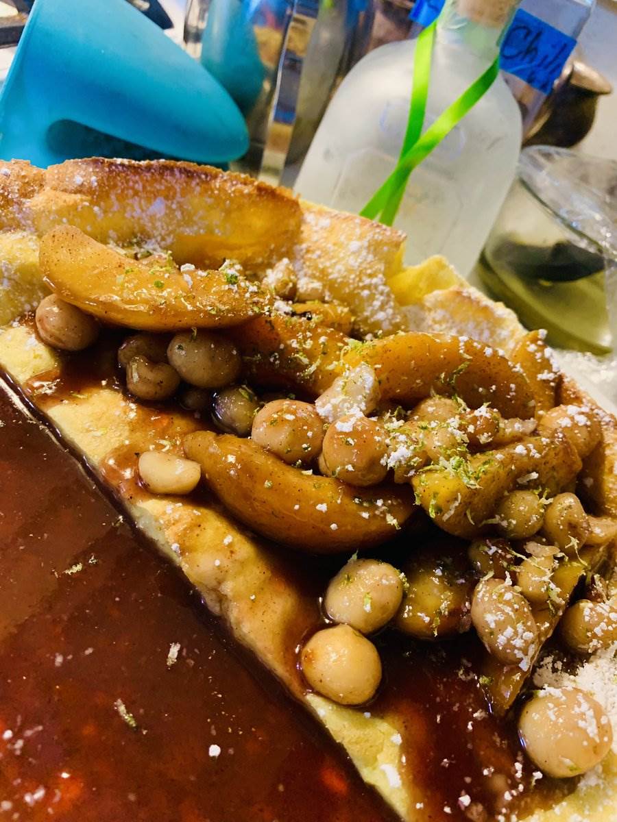 German pancake with roasted peaches and macadamias, 2025 — photograph by Ray Patrick